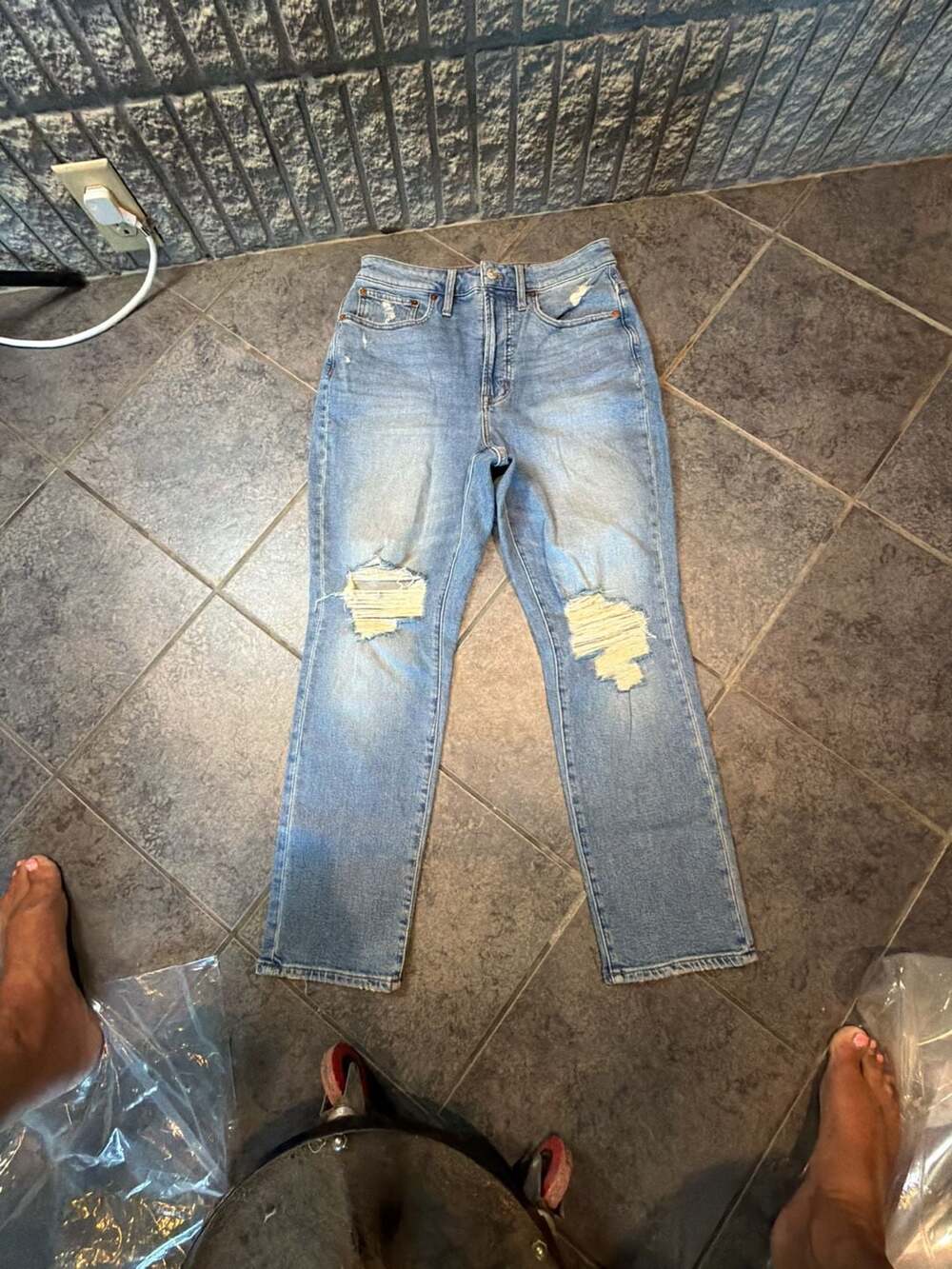 Madewell The Perfect Vintage Jean Ripped Edition